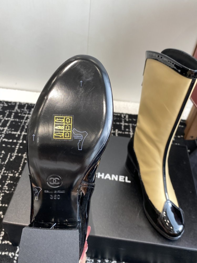 Boots women's фото 9