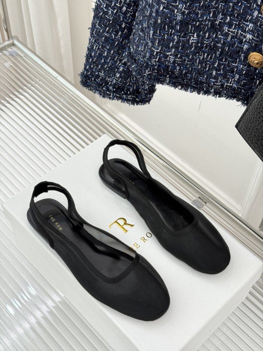 Босоніжки фото 3