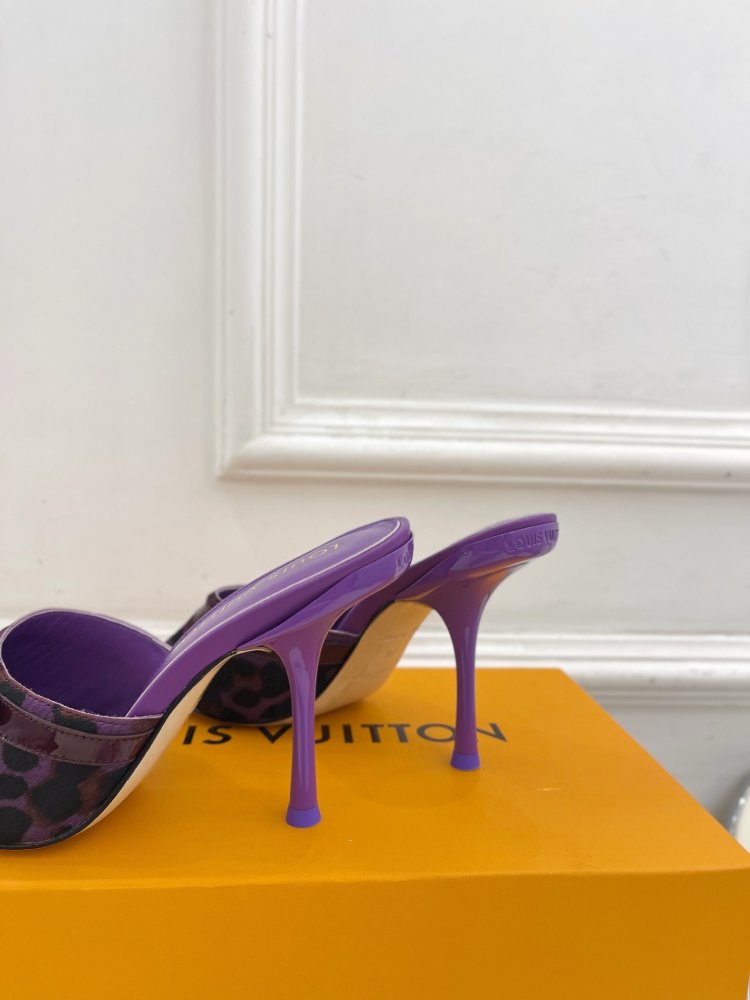 Босоножки фото 8