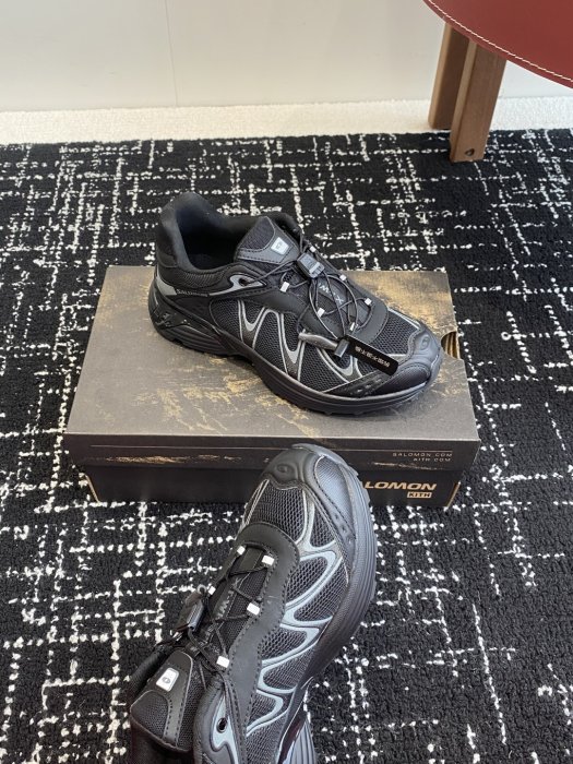 Sneakers women's SALOMON XT WHISPER фото 6
