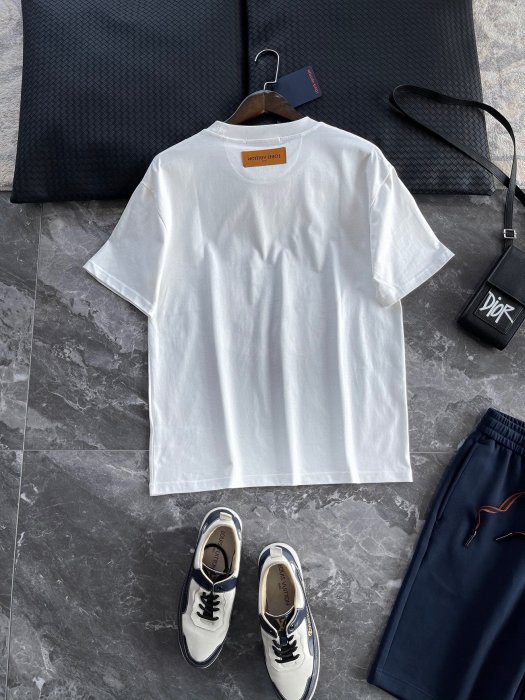 T-shirt men's фото 3