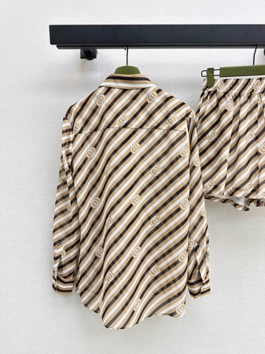 Costume female фото 6