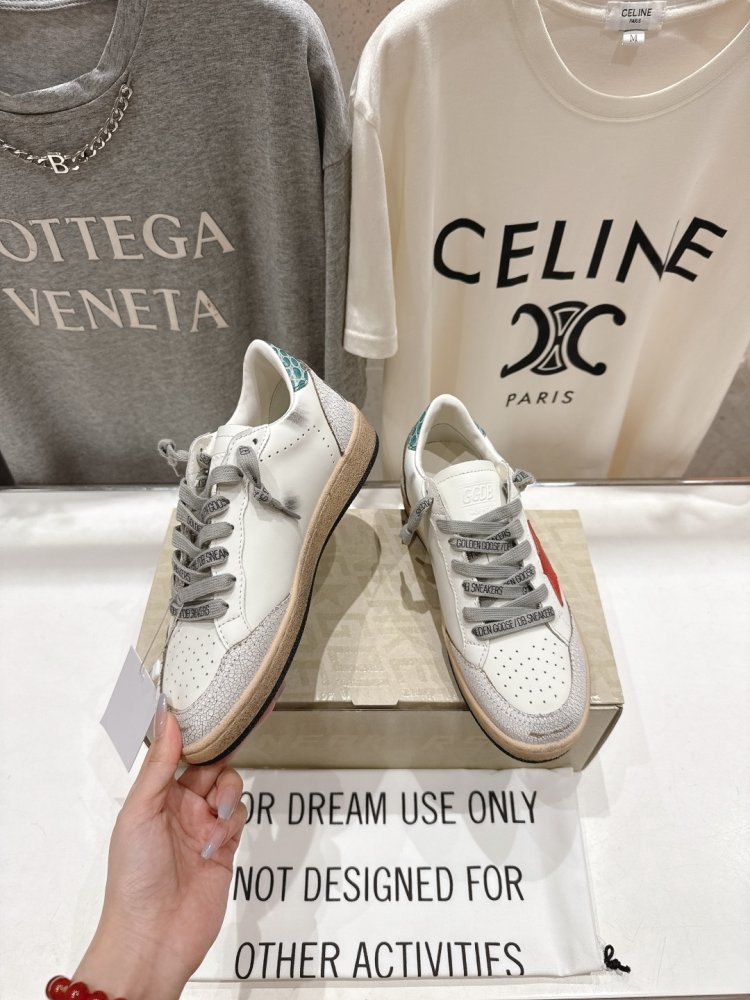 Кроссовки женские Golden Goose фото 4