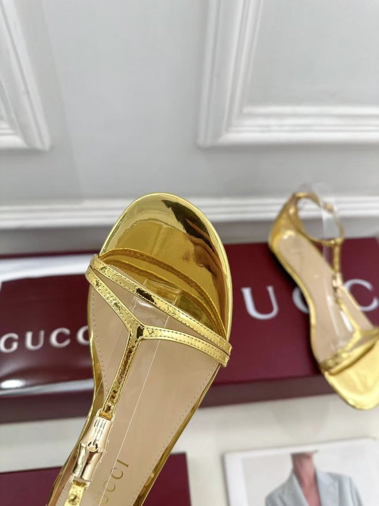 Босоніжки фото 6