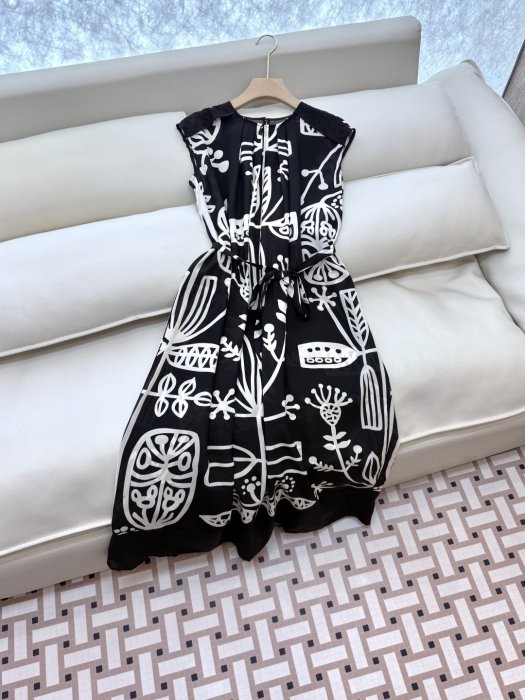 Плаття, Сукня фото 3