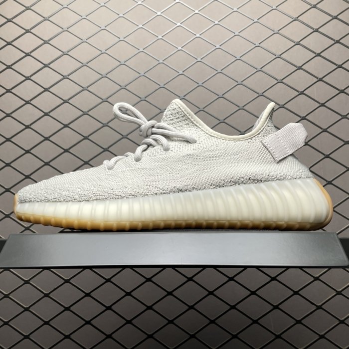 Кроссовки Yeezy Boost 350V2