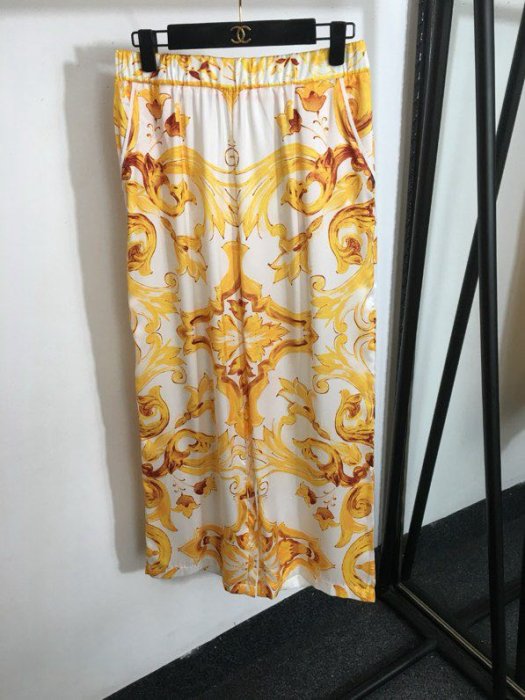 Костюм женский фото 2