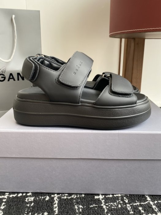 Сандалии женские фото 2