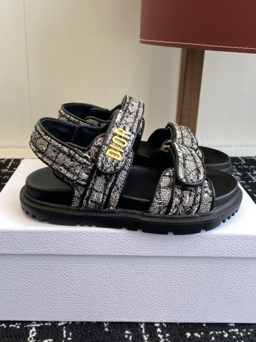 Sandals women's фото 2