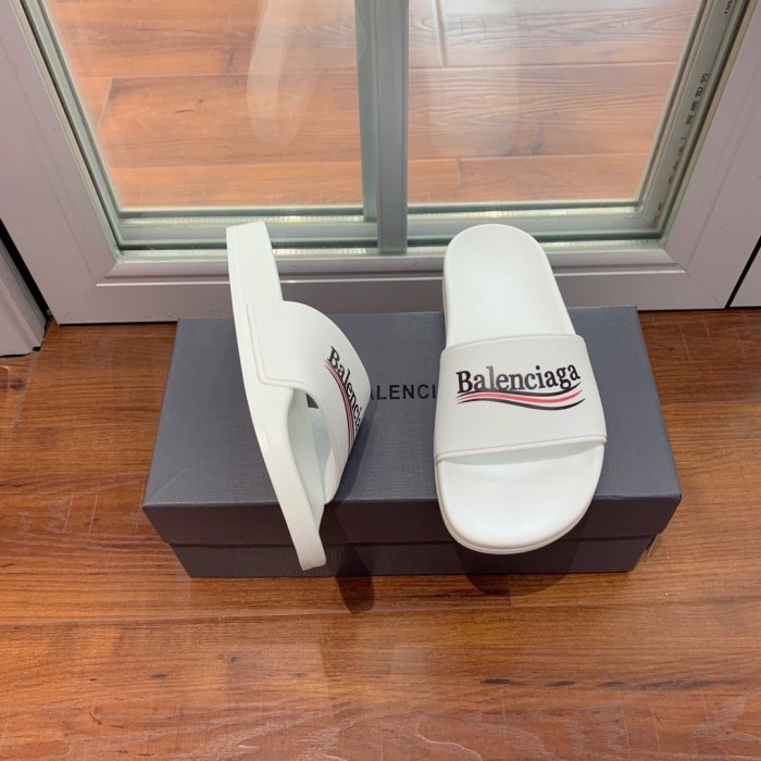 Шлепанцы фото 2