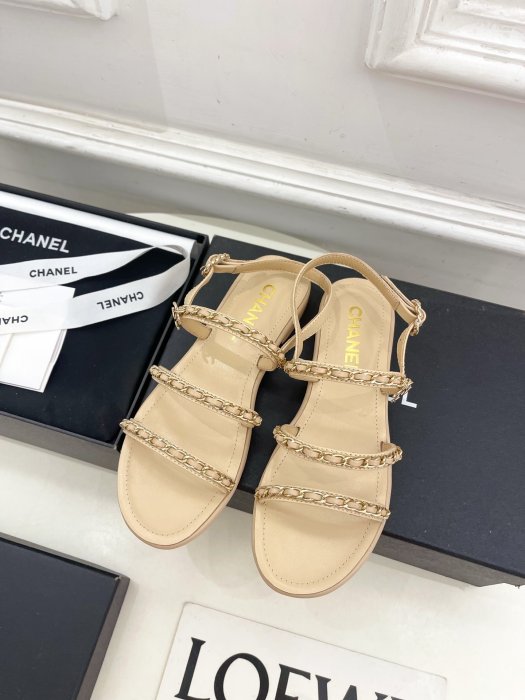 Сандалии женские фото 5