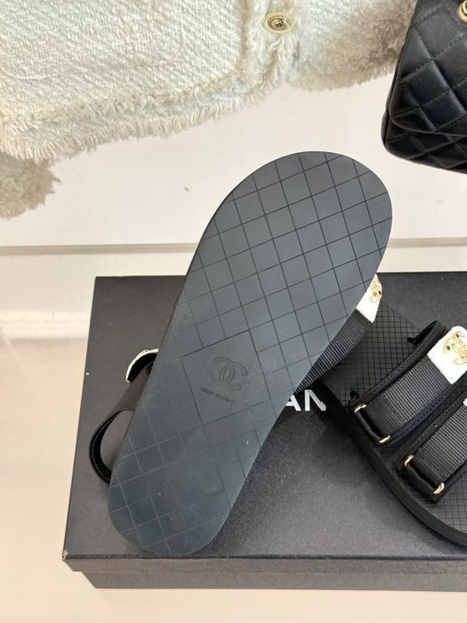 Sandals women's фото 9