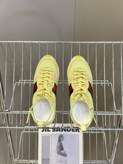 Кроссовки фото 5