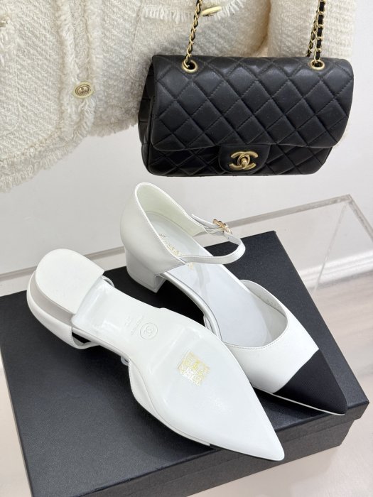 Босоножки фото 9