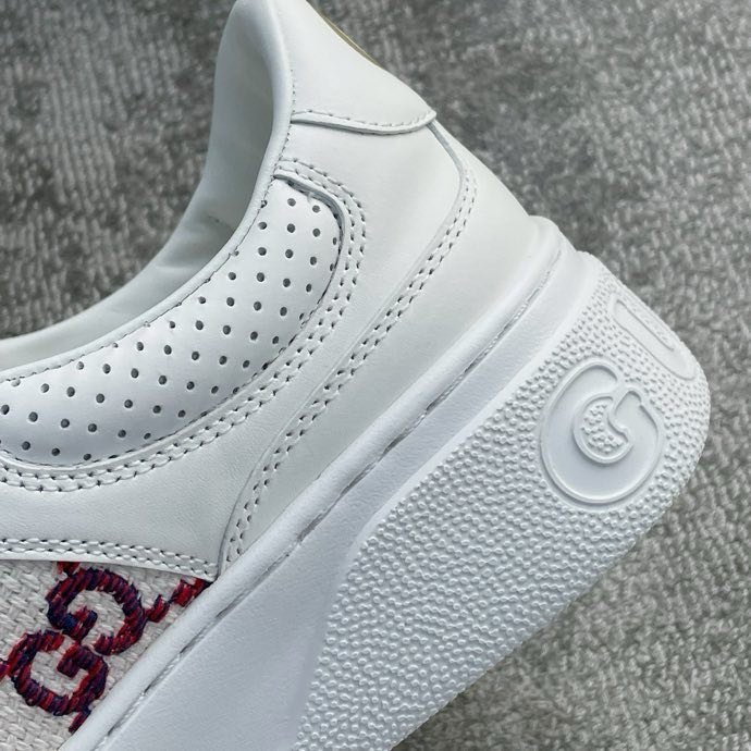 Кроссовки фото 2