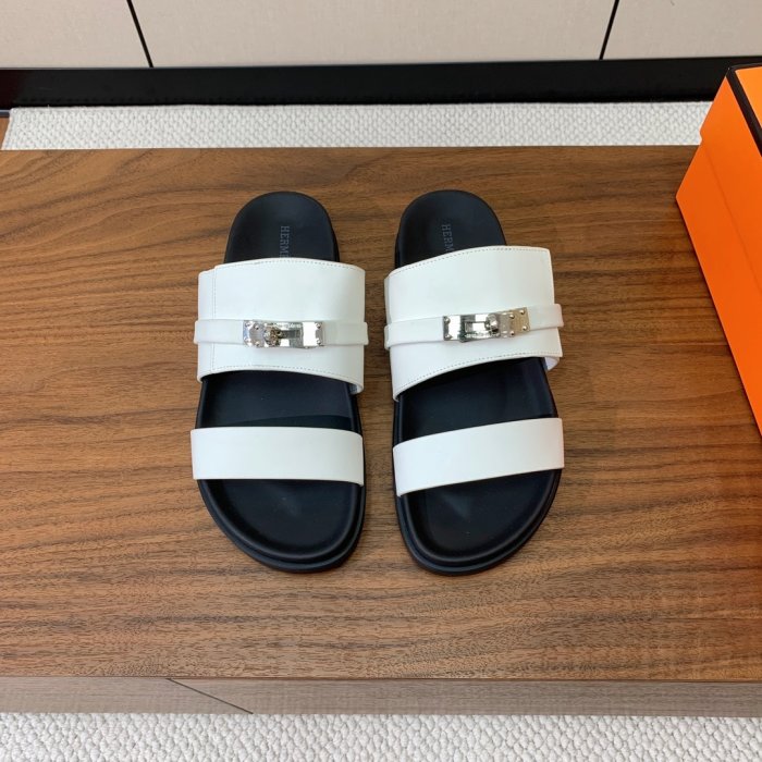 Шлепанцы женские Giulia