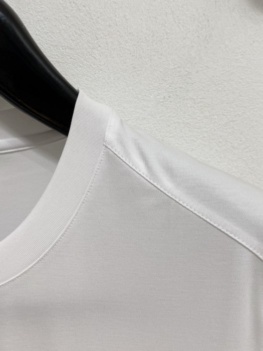 T-shirt men's фото 3