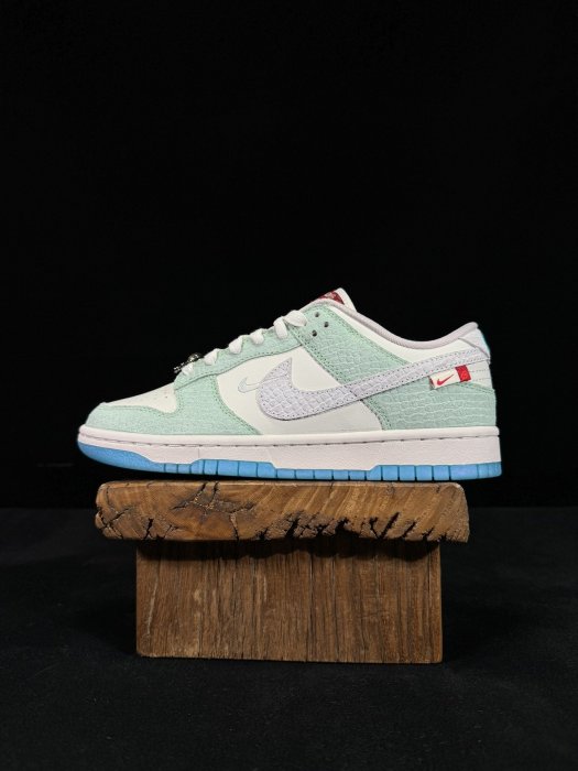 Кросівки Dunk Low