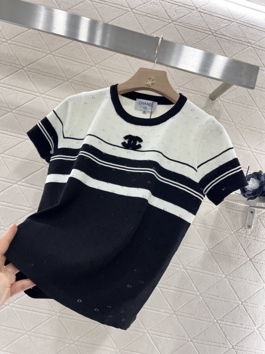 Футболка женская фото 7