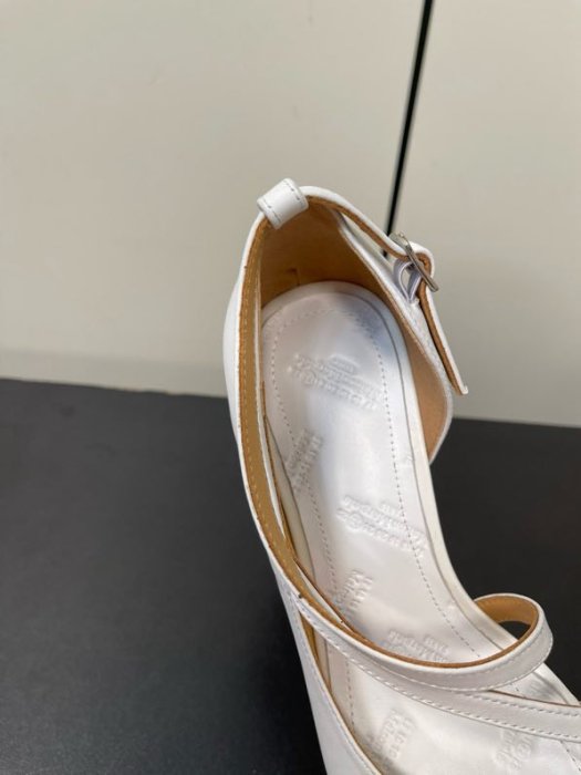 Shoes women's from bifurcated the toe фото 7