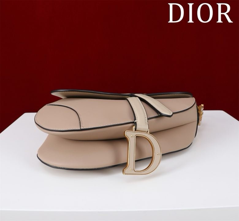 Сумка кожаная Dior Saddle 25 см фото 3
