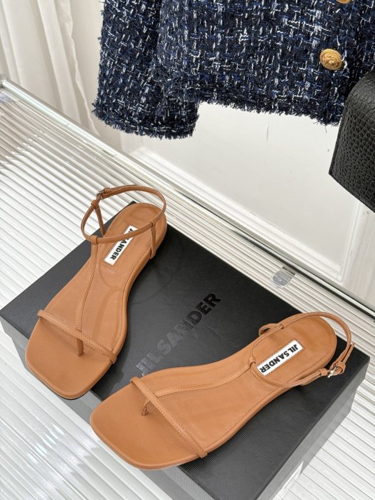 Сандалии женские фото 2