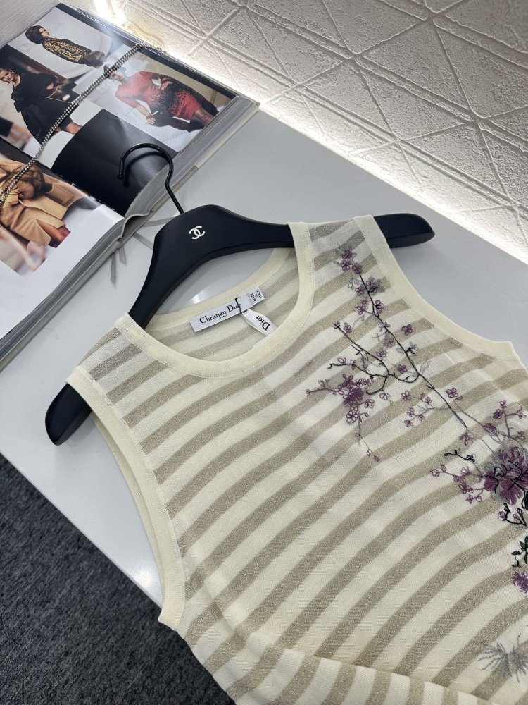 Shirt women's фото 3