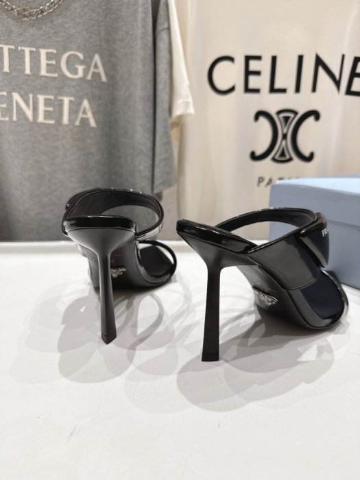 Босоніжки фото 8