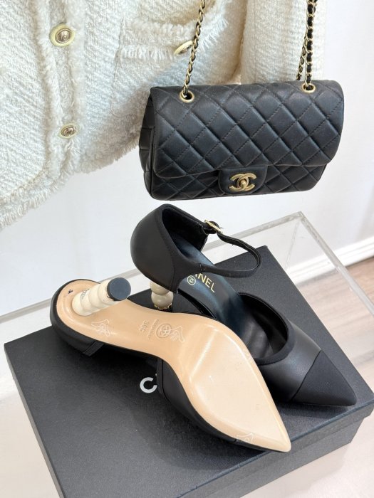 Босоножки фото 9