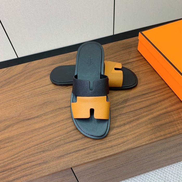 Шлепанцы женские фото 4