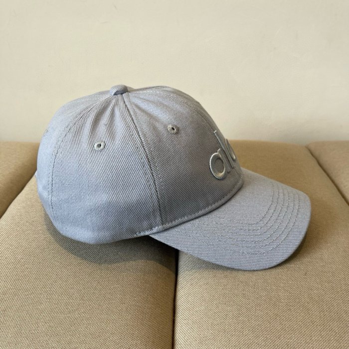 Кепка фото 4