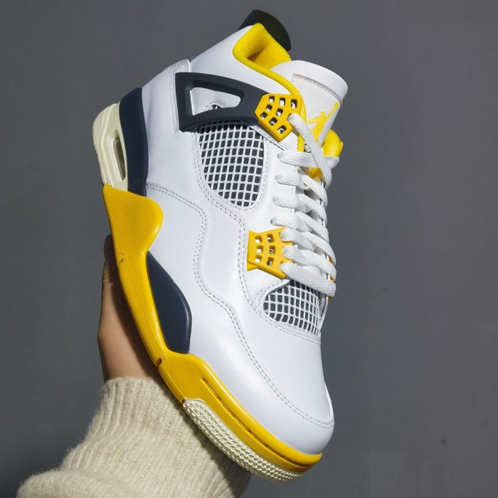 Кроссовки Air Jordan AJ4 Retro AQ9129-101 фото 2