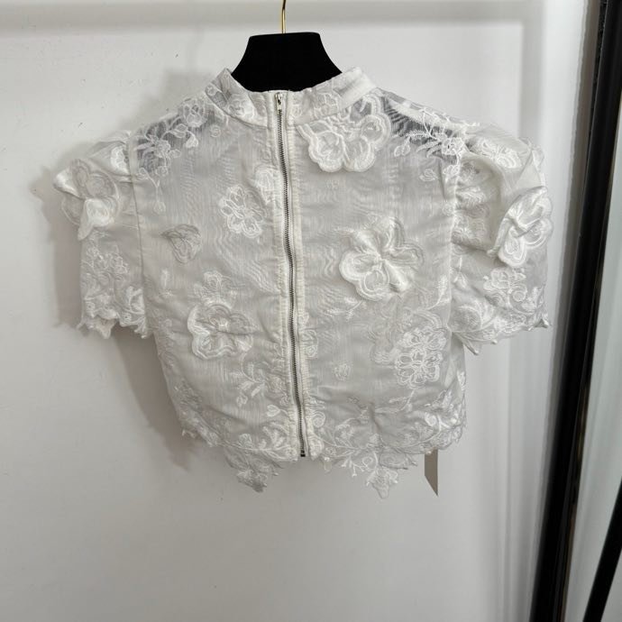 Костюм женский фото 5