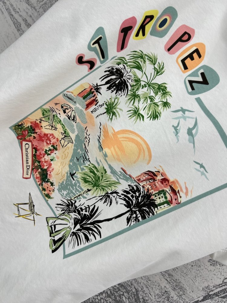 T-shirt women's фото 3