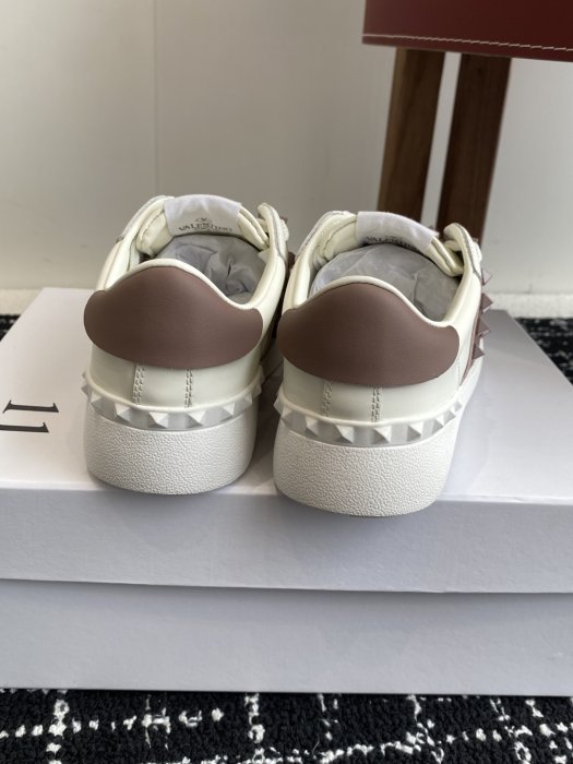 Sneakers women's фото 8