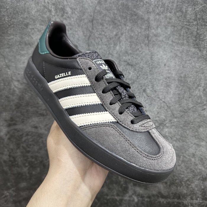 Кросівки Gazelle Indoor Trainers фото 3