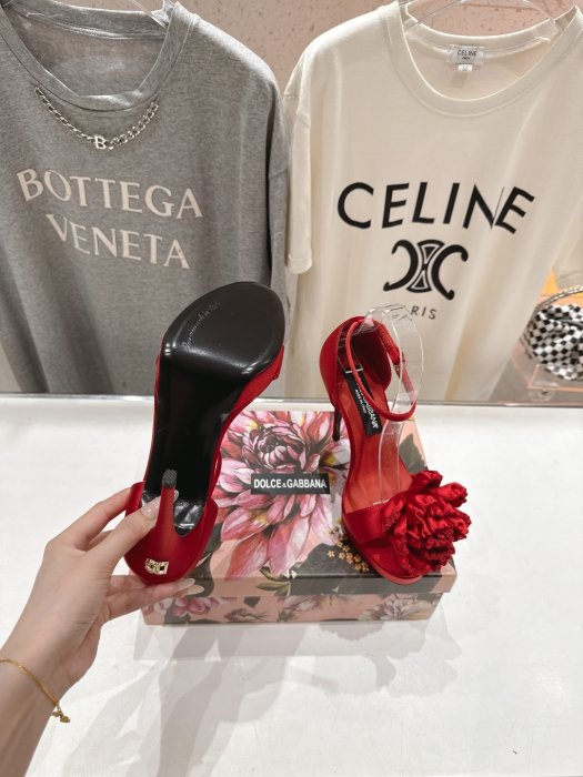 Босоніжки фото 9