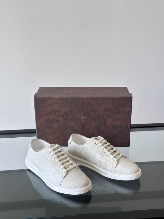 Кроссовки фото 5