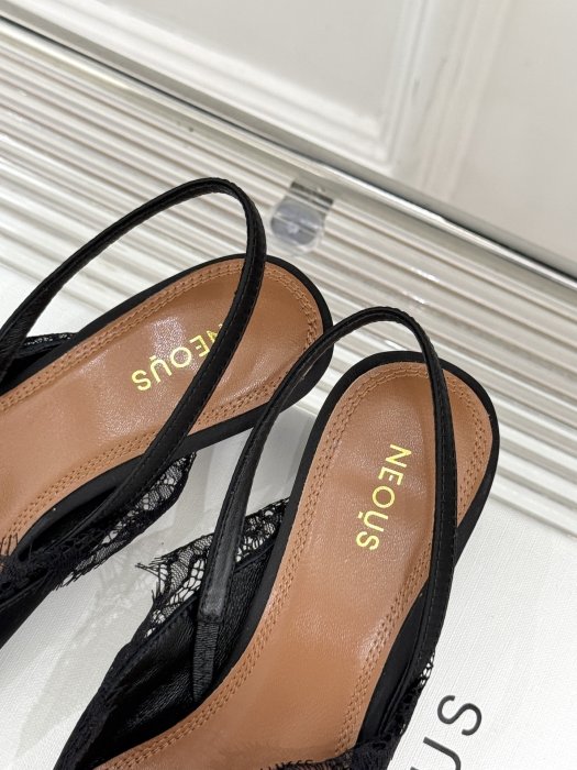 Босоніжки фото 8