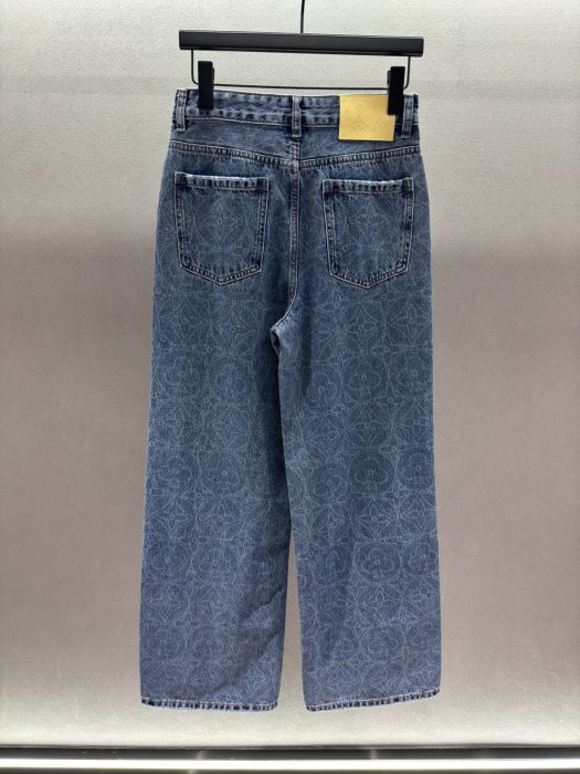Джинсы женнские фото 11