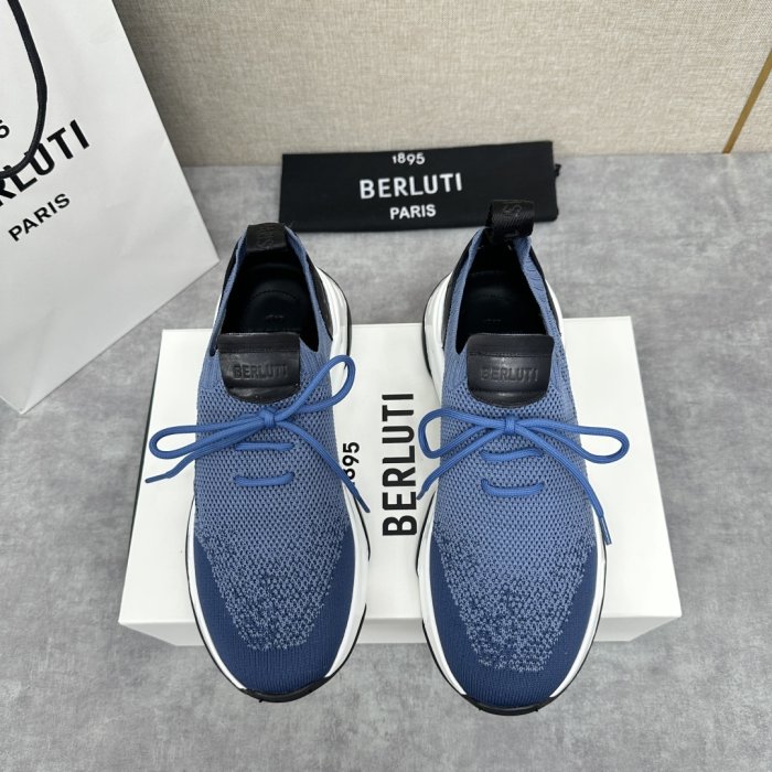 Кроссовки мужские