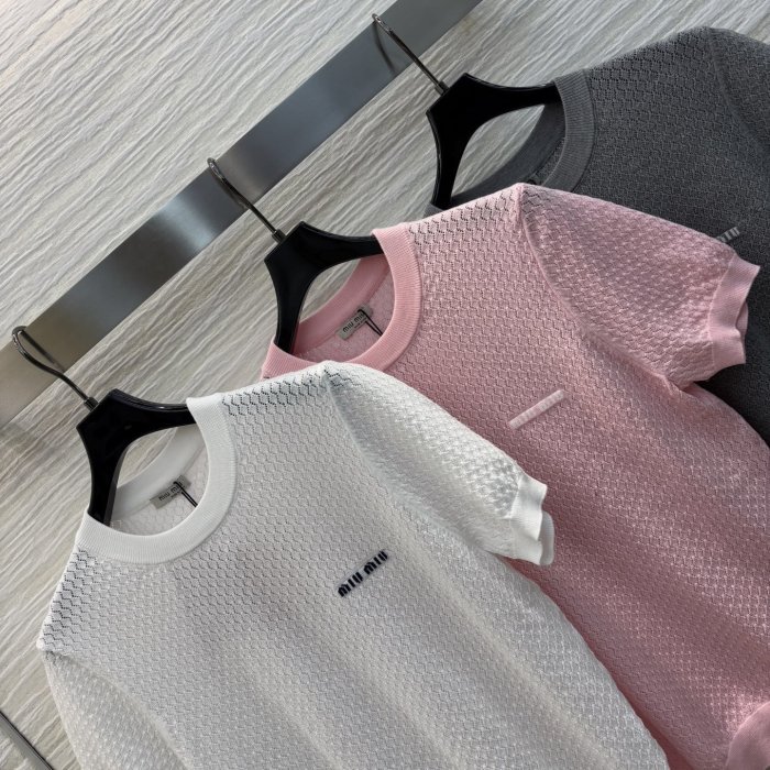 Футболка женская фото 2