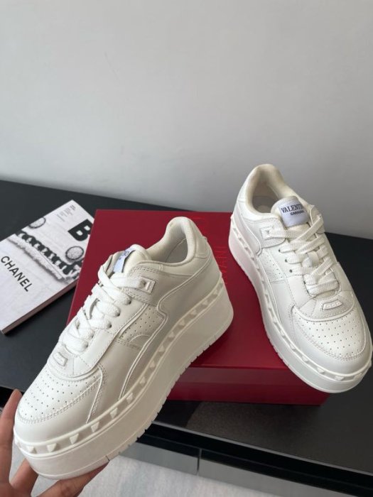 Sneakers women's фото 8