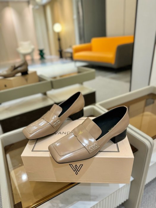 Туфлі жіночі фото 4