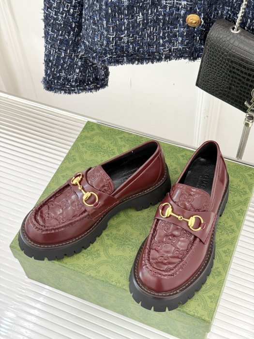 Туфли женские фото 2