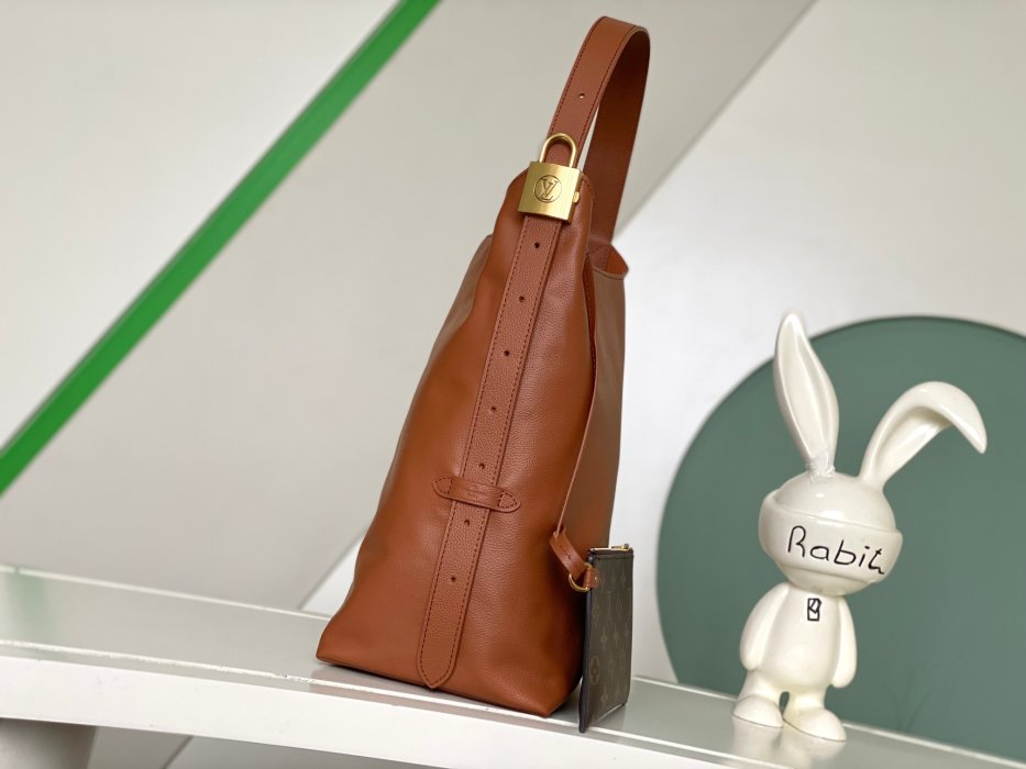 Сумка женская Low Key Hobo 35 см фото 2