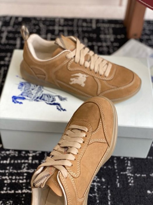 Кроссовки фото 9