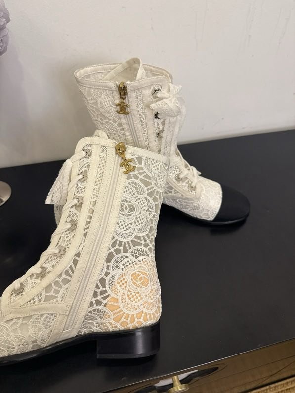 Ботинки женские фото 3