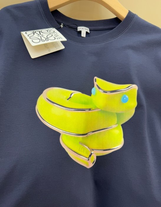 T-shirt women's фото 6