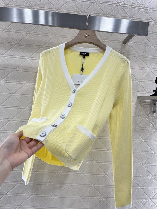 Кофта жіноча фото 5